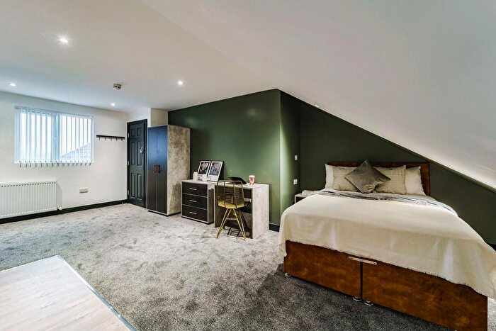 Studio To Rent In Northumberland Road, City Centre, Coventry, CV1