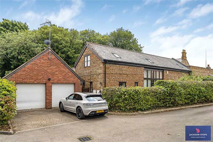 4 Bedroom House For Sale In The Woodlands, Harlestone Road, Northampton, Northamptonshire, NN5