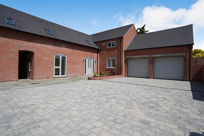 4 Bedroom Country House For Sale In Main Street, Nailstone, CV13