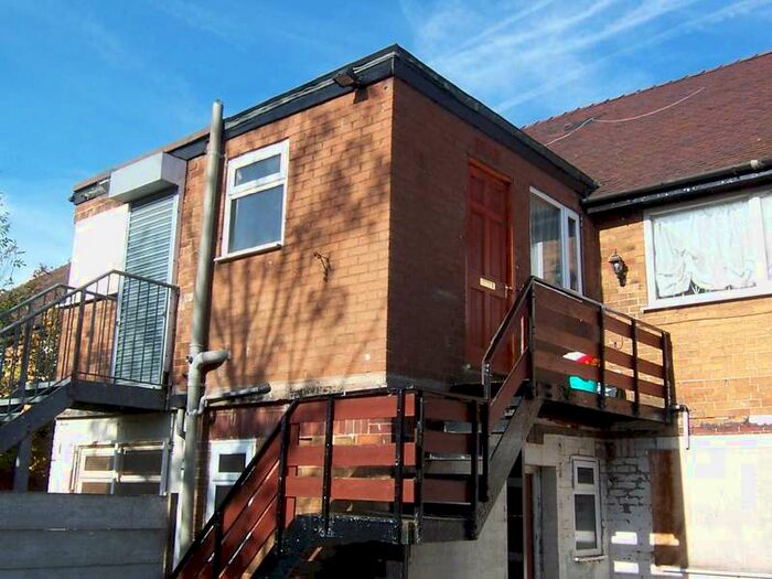 2 Bedroom Flat To Rent In Grosvenor Road Flat, Cheadle Hulme, Stockport, Cheshire, SK8