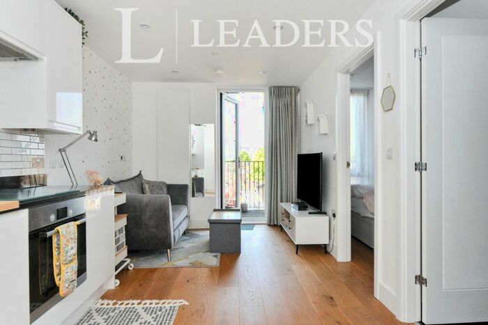 1 Bedroom Apartment To Rent In Central Cross, CR0