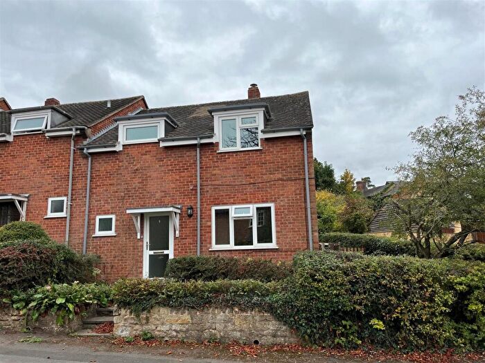 3 Bedroom End Of Terrace House To Rent In Chapel Gardens, Stretton On Fosse, Moreton-In-Marsh, GL56