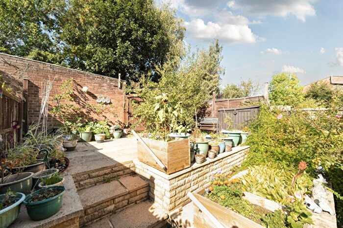 3 Bedroom End Terrace House For Sale In Chesham, Buckinghamshire, HP5