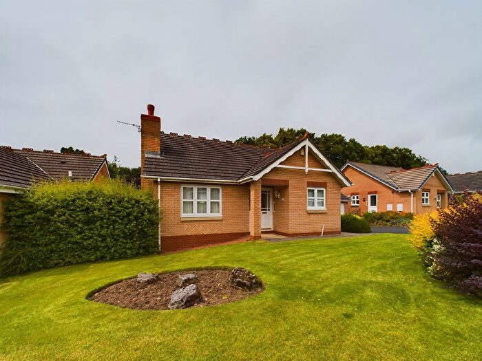 2 Bedroom Bungalow To Rent In Larch Drive, Stanwix, Carlisle, CA3