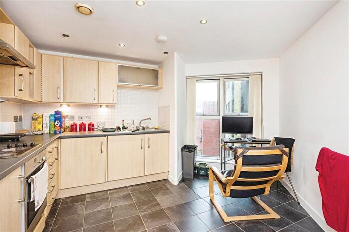 1 Bedroom Apartment To Rent In Princess Way, Swansea, SA1