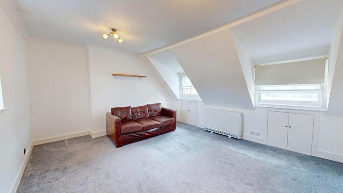 1 Bedroom Flat To Rent In Cavendish Place, Brighton, BN1