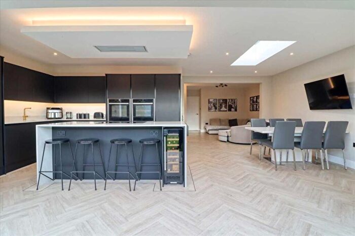 3 Bedroom Bungalow For Sale In Turpins Avenue, Holland On Sea, CO15