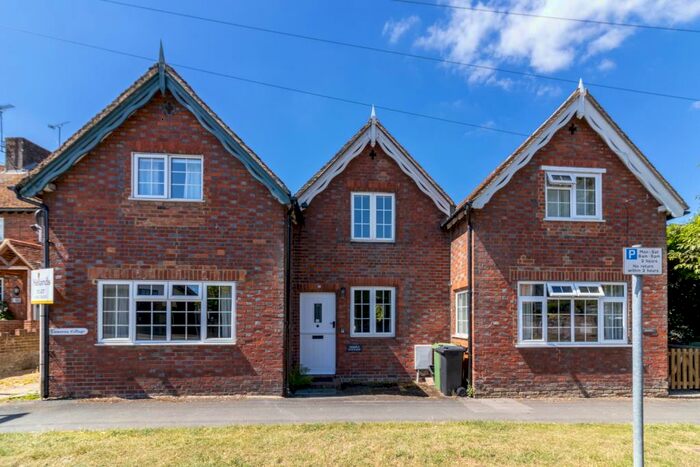2 Bedroom Terraced House To Rent In The Dean, Alresford, Hampshire, SO24