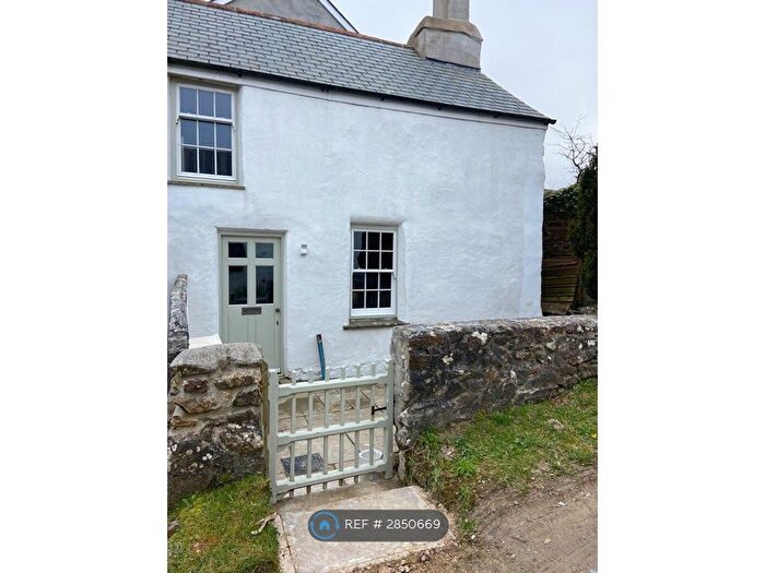 1 Bedroom End Terrace House To Rent In Fore Street, Mount Hawke, TR4