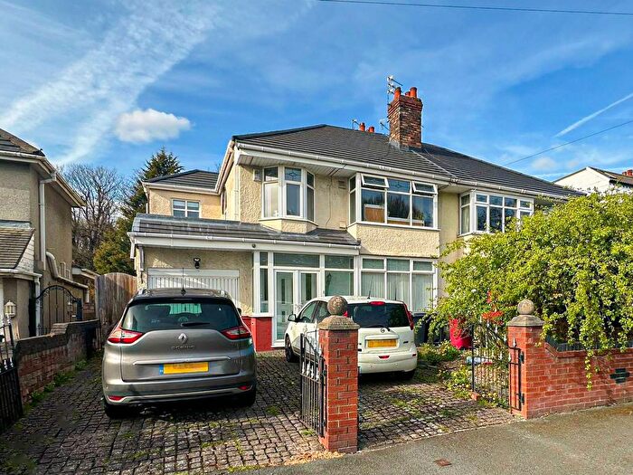 4 Bedroom Semi-Detached House For Sale In Court Hey Avenue, Liverpool, L36