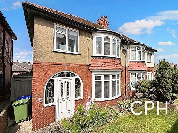 3 Bedroom Property For Sale In Mount Park Avenue, Scarborough, YO12