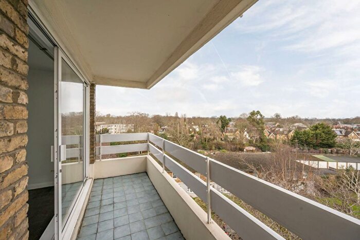 1 Bedroom Flat To Rent In Warwick Drive, Putney, London, SW15