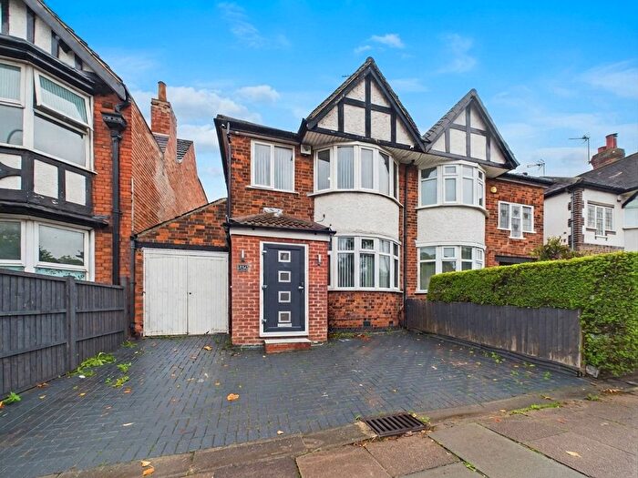 3 Bedroom Semi-Detached House For Sale In Narborough Road, Rowley Fields, LE3