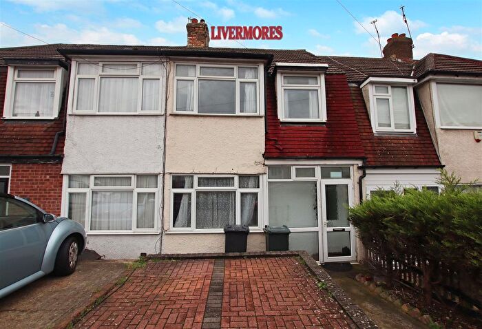 3 Bedroom Terraced House For Sale In Priory Hill, Dartford, DA1