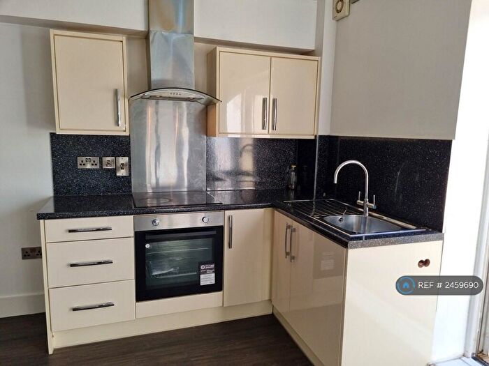 1 Bedroom Flat To Rent In St. James's Street, Burnley, BB11