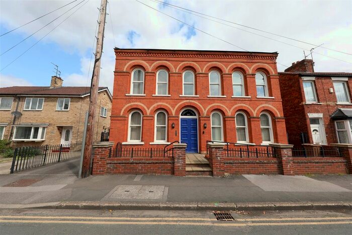 2 Bedroom Flat To Rent In Finkle Street, Cottingham, HU16