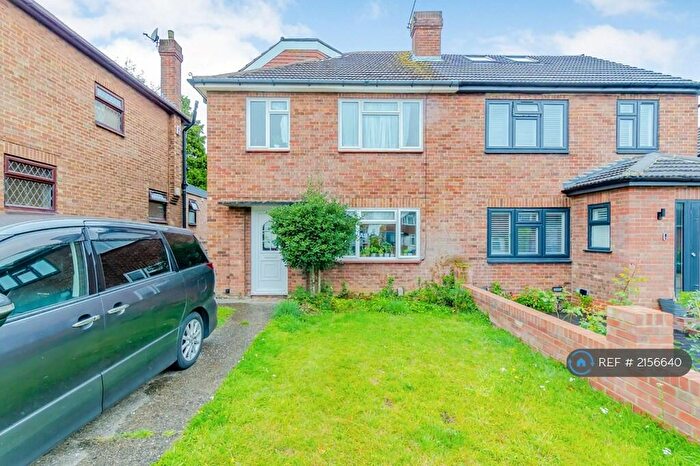 4 Bedroom Semi-Detached House To Rent In Maxwell Gardens, Orpington, Greater London, BR6