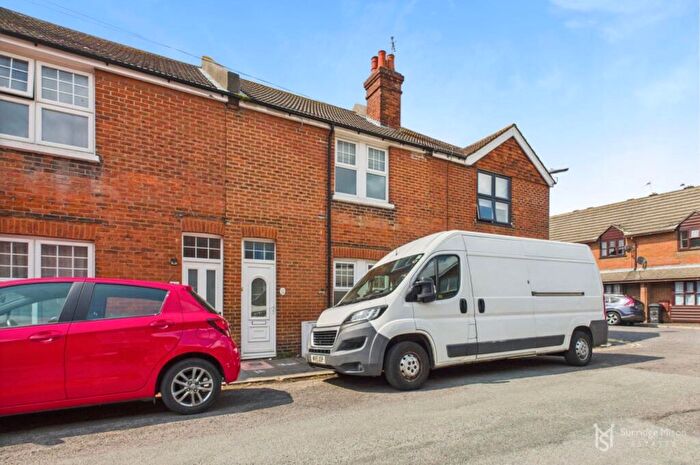 2 Bedroom Terraced House To Rent In Oxford Road, Eastbourne, BN22