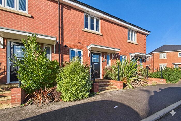 2 Bedroom Terraced House For Sale In Honey Bee Street, Calcot, Reading, Berkshire, RG31