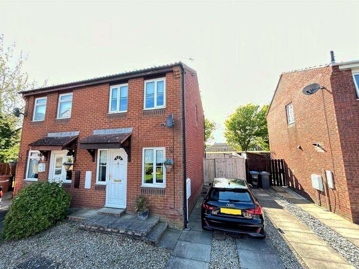 2 Bedroom Semi Detached House To Rent In Hind Court, Newton Aycliffe, DL5