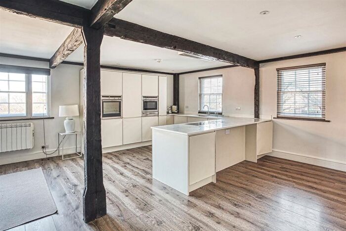 2 Bedroom Flat To Rent In Anson Court, Horninglow Street, Burton On Trent, DE14