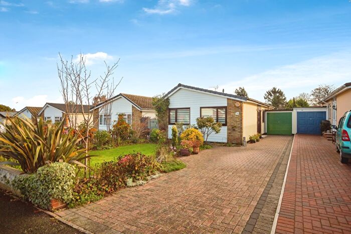 3 Bedroom Bungalow For Sale In Cobtree Road, Coxheath, Maidstone, Kent, ME17