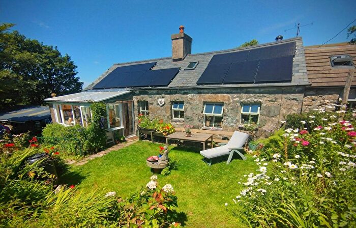 2 Bedroom Detached House For Sale In Llanaelhaearn, Caernarfon, Gwynedd, LL54