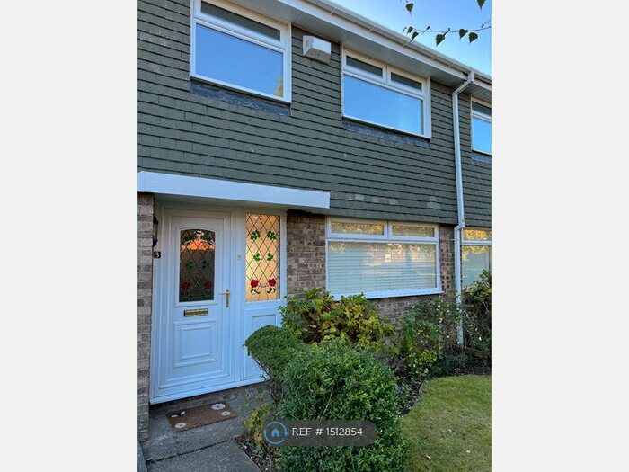 3 Bedroom Terraced House To Rent In Epsom Court, Newcastle Upon Tyne, NE3