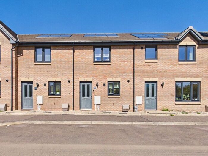 2 Bedroom Terraced House For Sale In Sandilands View, Edinburgh, EH16