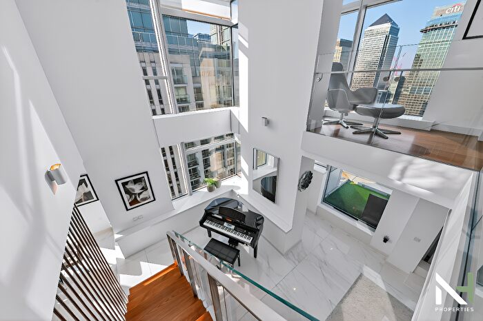 2 Bedroom Duplex To Rent In Pan Peninsula East, Pan Peninsula Square, Canary Wharf, London, E14
