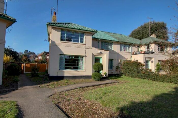 2 Bedroom Maisonette To Rent In Vint Crescent, Colchester, Essex, CO3