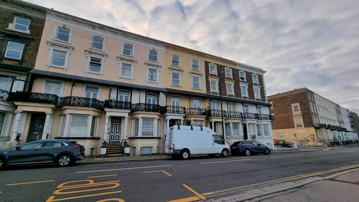 2 Bedroom Flat To Rent In Ethelbert Crescent, Cliftonville, Margate CT9