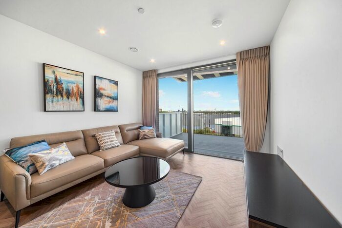 2 Bedroom Flat To Rent In Makers Yard, London, E3