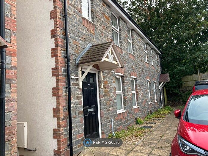 5 Bedroom Semi-Detached House To Rent In Bristol, Bristol, BS16