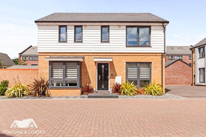 3 Bedroom Detached House For Sale In Juniper Road, Harlow, CM17