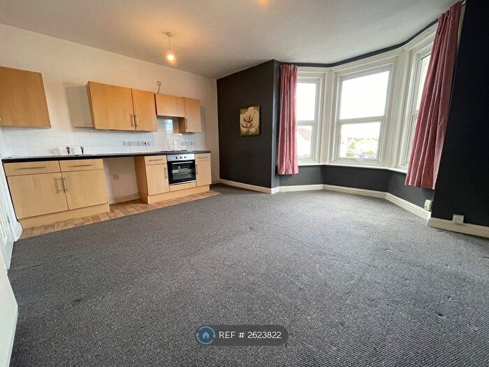 1 Bedroom Flat To Rent In Bitterne Road West, Southampton, SO18