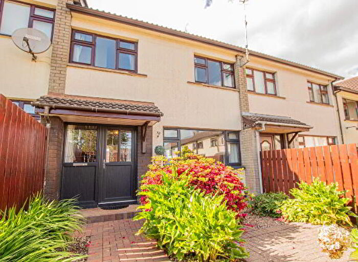 3 Bedroom Mid Terraced House For Sale In Greenvale Park, Magherafelt, BT45