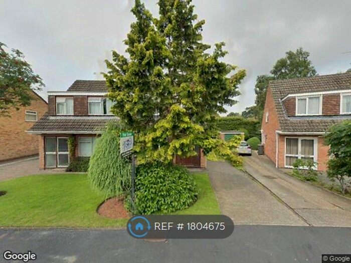 3 Bedroom Semi-Detached House To Rent In Longwood Crescent, Leeds, LS17