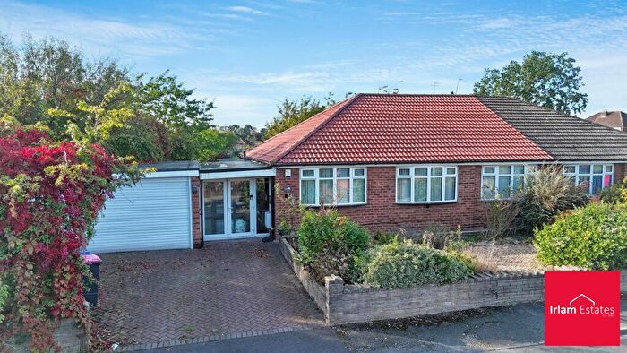 3 Bedroom Semi-Detached House For Sale In Carlisle Drive, Irlam, M44