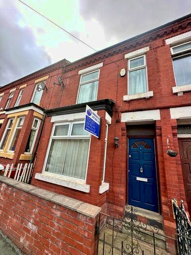 3 Bedroom Terraced House To Rent In Old Hall Drive, Manchester, M18