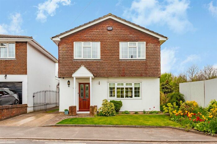 4 Bedroom Detached House For Sale In The Street, Ash, TN15