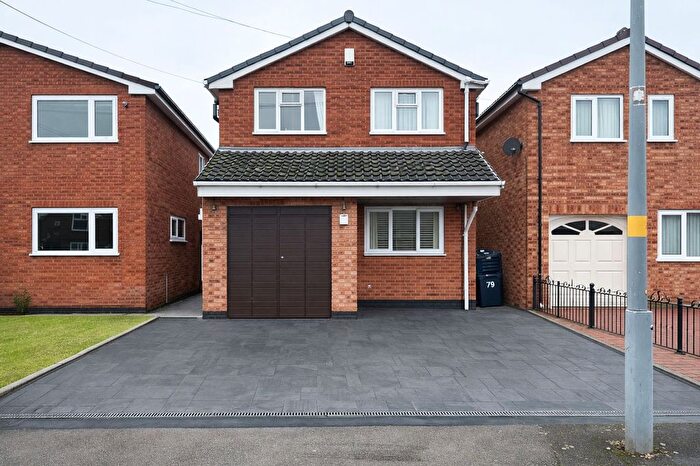 3 Bedroom Detached House For Sale In Andrew Gardens, Birmingham, B21