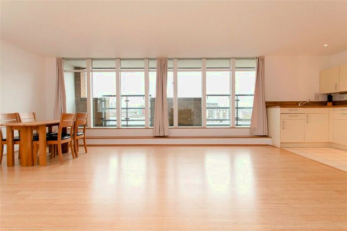 2 Bedroom Flat To Rent In Merchants House, Collington Street, SE10