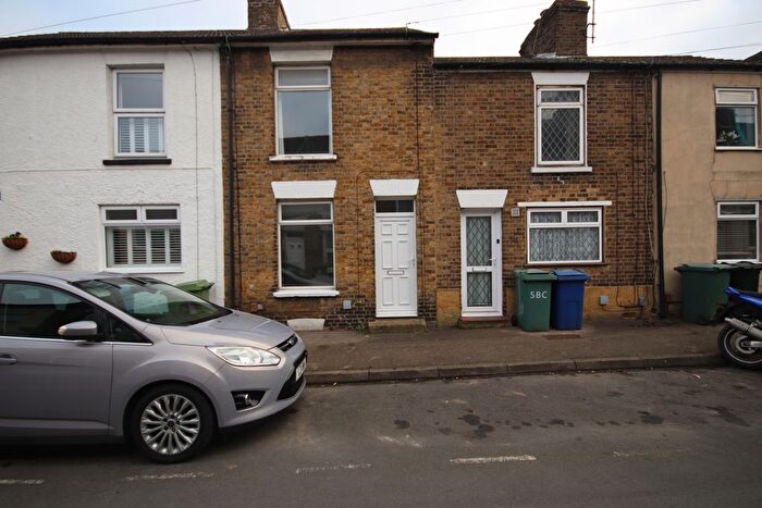3 Bedroom Terraced House To Rent In William Street, Sittingbourne, ME10