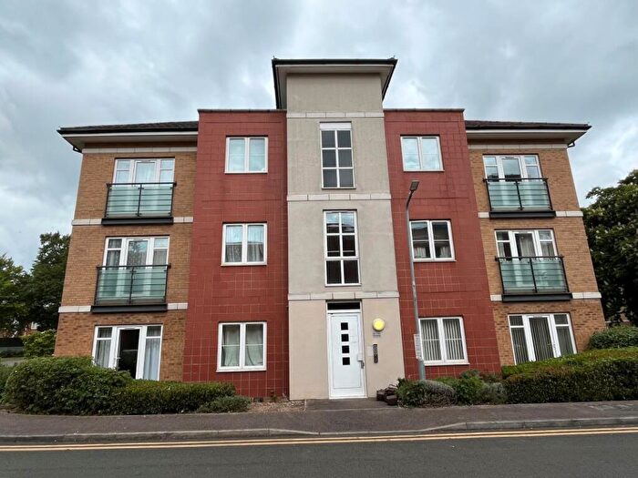 1 Bedroom Apartment For Sale In The Parklands, Dunstable, Bedfordshire, LU5
