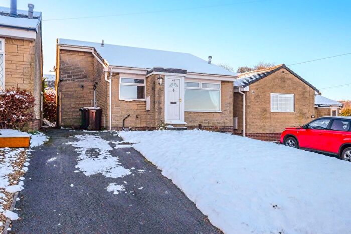 3 Bedroom Bungalow To Rent In Cheviot Avenue, Meltham, HD9