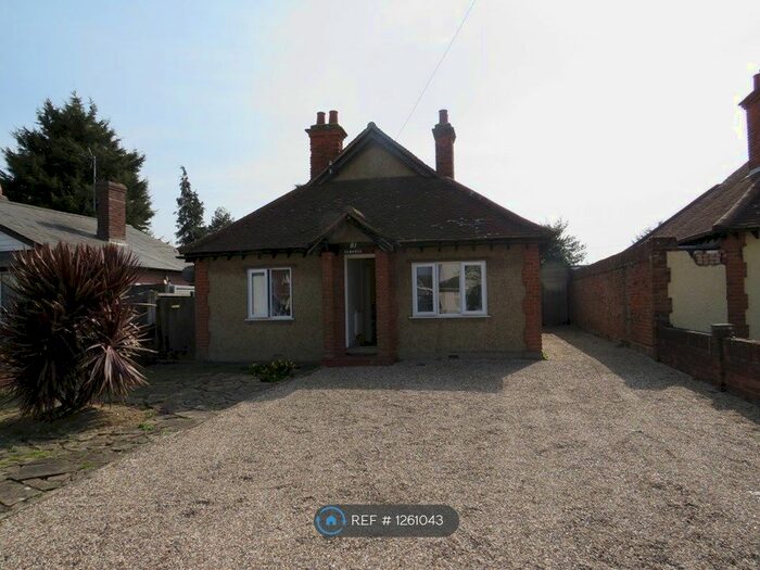 3 Bedroom Bungalow To Rent In London Road, Copford, Colchester, CO6