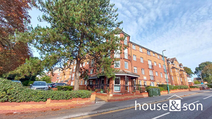 2 Bedroom Apartment For Sale In Viscount Court, Owls Road, Bournemouth, BH5
