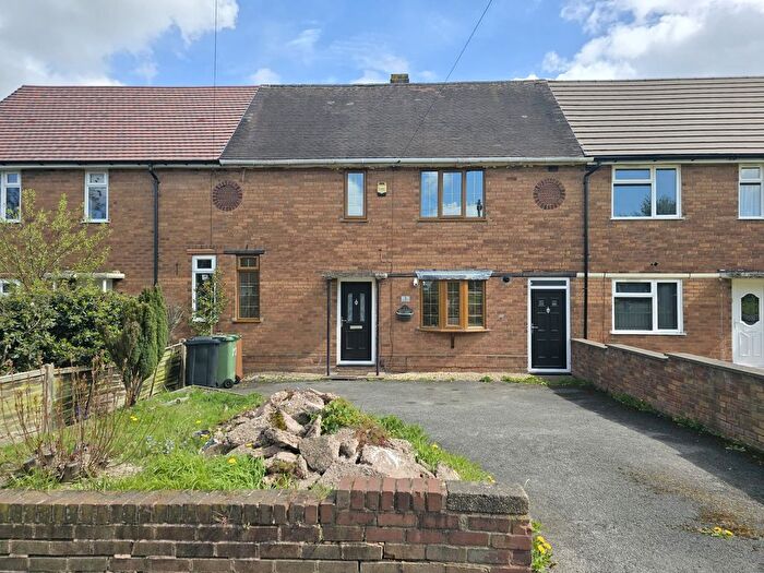 3 Bedroom Terraced House For Sale In Kings Road, Walsall, WS4