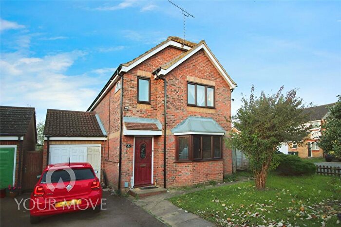 3 Bedroom Detached House To Rent In Joyce Green Lane, Dartford, Kent, DA1
